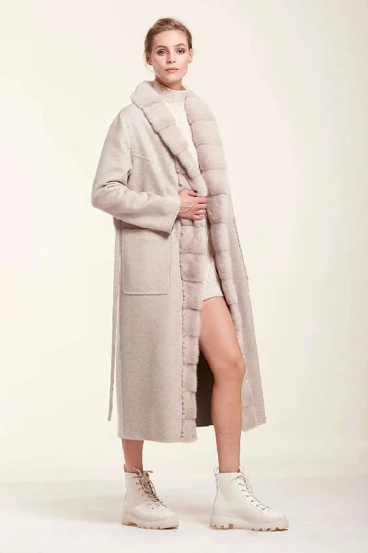 Long cashmere double coat with fur