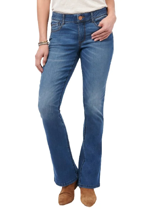 absolution-itty-bitty-boot-cut-jeans-in-blue