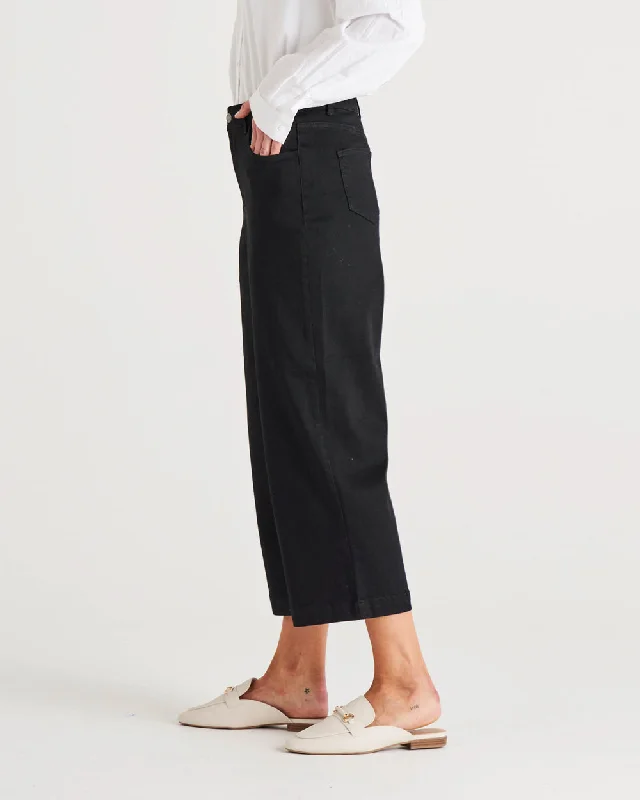 betty-basics-tabitha-crop-jean-black