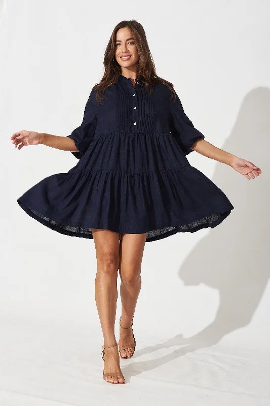 Caracelle Smock Dress In Navy Linen Blend