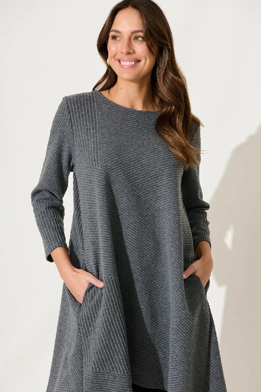 credenza-knit-dress-in-grey