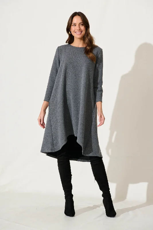 credenza-knit-dress-in-grey