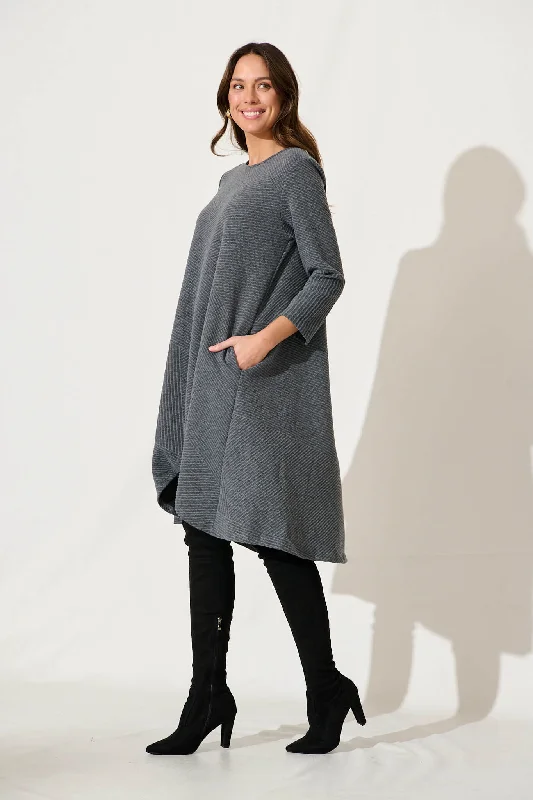 credenza-knit-dress-in-grey