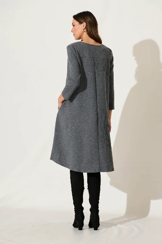 credenza-knit-dress-in-grey