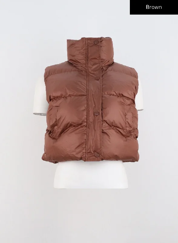 cropped-puffer-vest-cn320