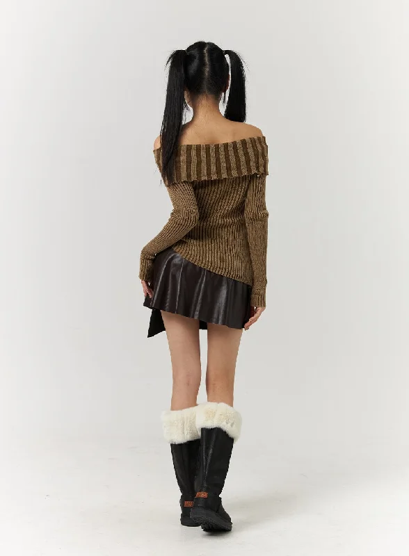 denim-lettering-off-shoulder-knit-cj405