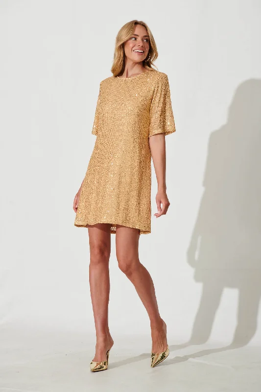 its-me-dress-in-gold-sequin