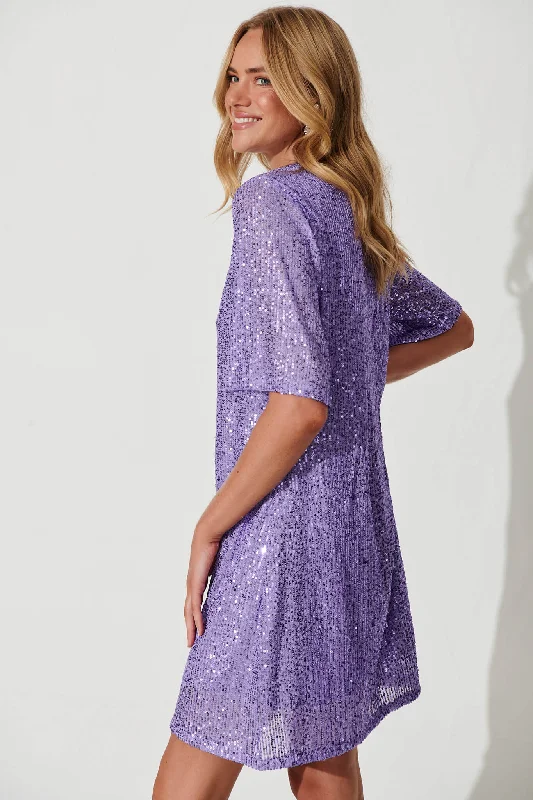 its-me-dress-in-lavender-sequin