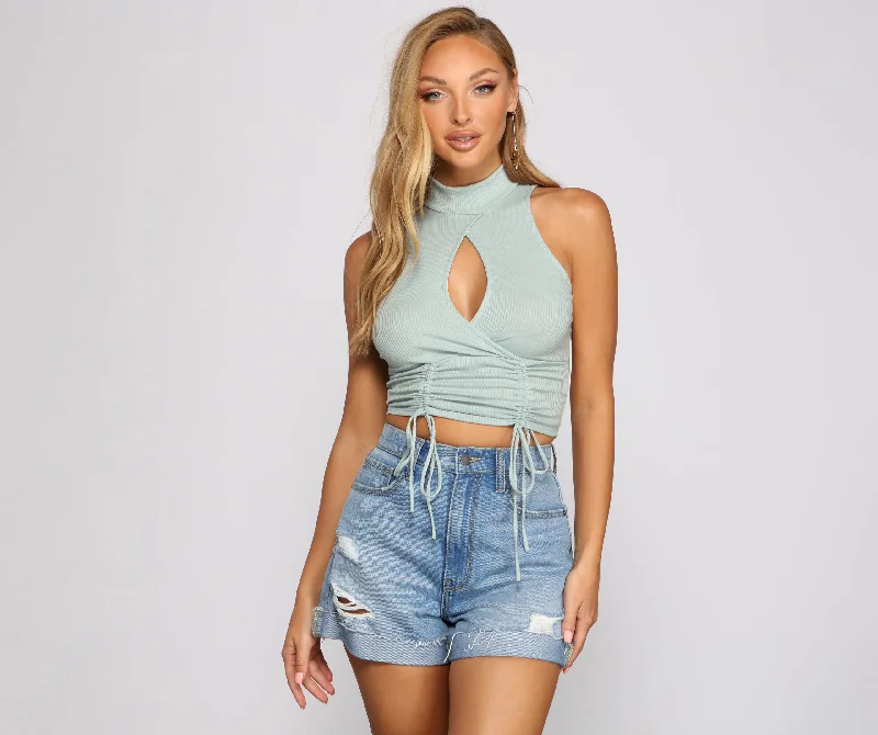 key-to-glam-ruched-ribbed-crop-top-060013234001