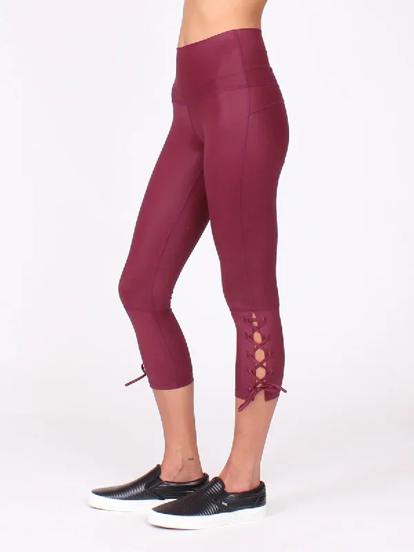 Lace Up Capri Bordeaux | Final Sale