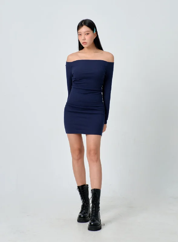 off-shoulder-mini-dress-ij330