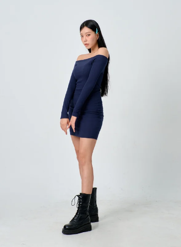 off-shoulder-mini-dress-ij330