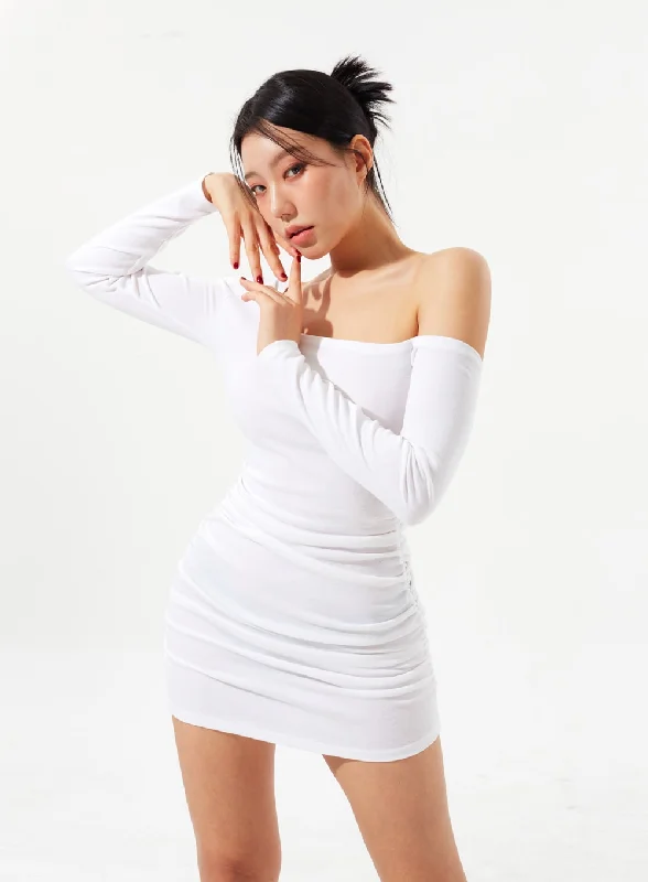 off-shoulder-mini-dress-im327