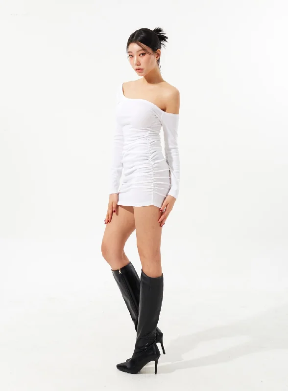 off-shoulder-mini-dress-im327