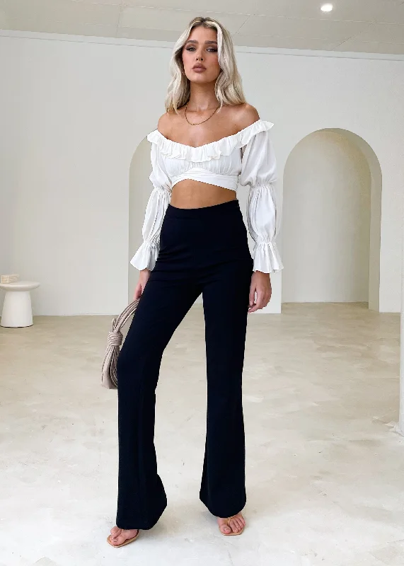 rexha-off-shoulder-crop-cream