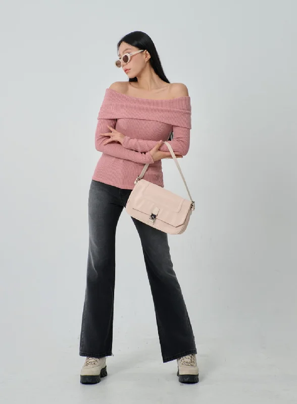 ribbed-knit-off-shoulder-top-ij318