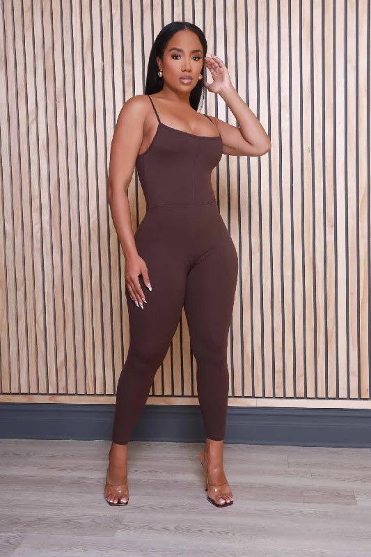 rumor-has-it-sleeveless-jumpsuit-chocolate