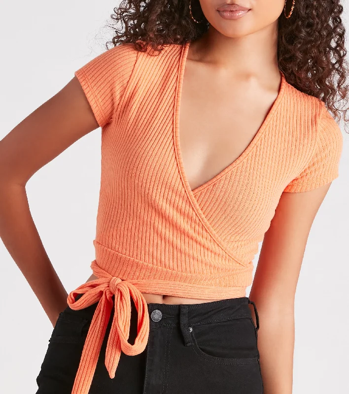 sittin-pretty-tie-waist-crop-top-060013408001