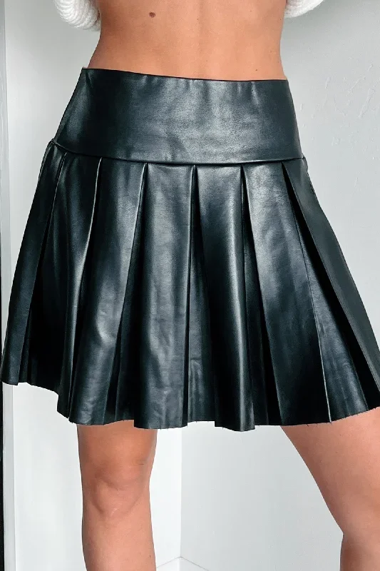 surrender-your-secrets-pleated-faux-leather-skirt-black