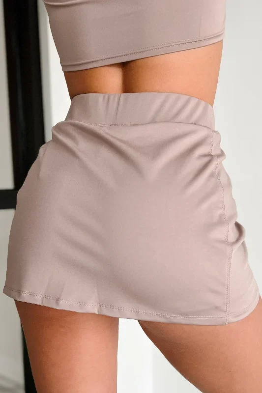 time-to-move-active-skirt-cocoa