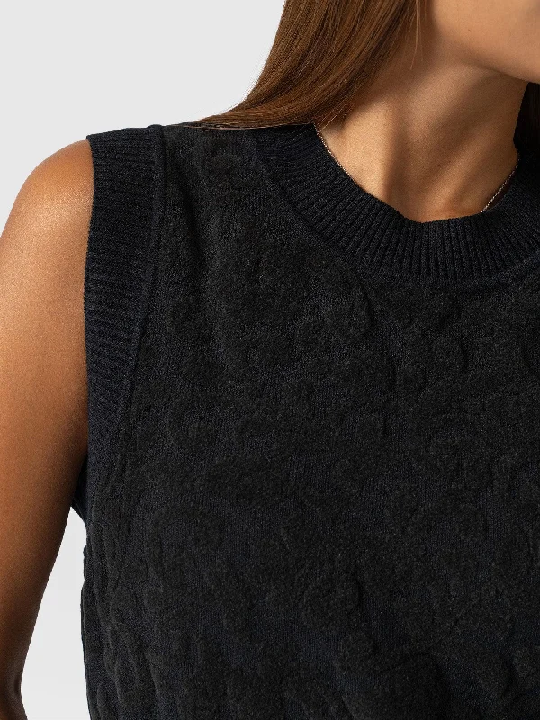 wren-sleeveless-knit-black
